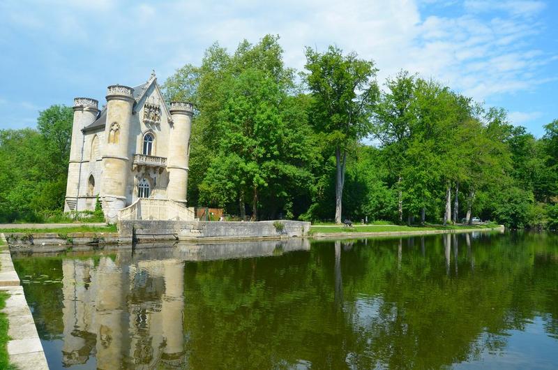 vue générale du château dans son environnement