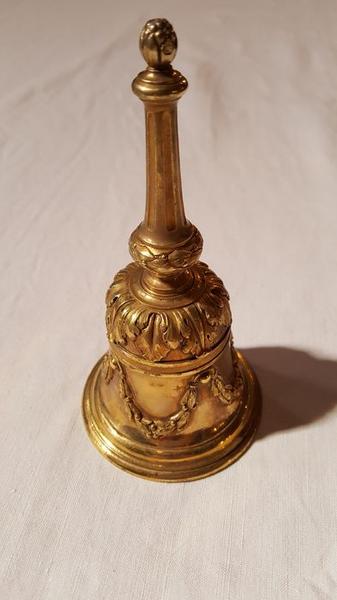 sonnette d'autel de Mgr de Salignac de la Motte Fénelon, évêque de Lombez, vue générale