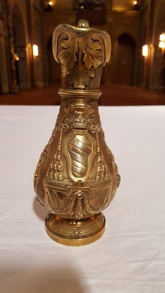 burette de Mgr de Salignac de la Motte Fénelon, évêque de Lombez, vue générale
