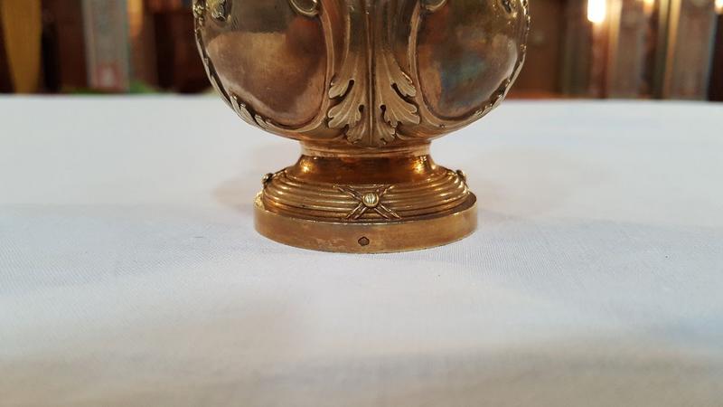 burette de Mgr de Salignac de la Motte Fénelon, évêque de Lombez, détail d'un poinçon