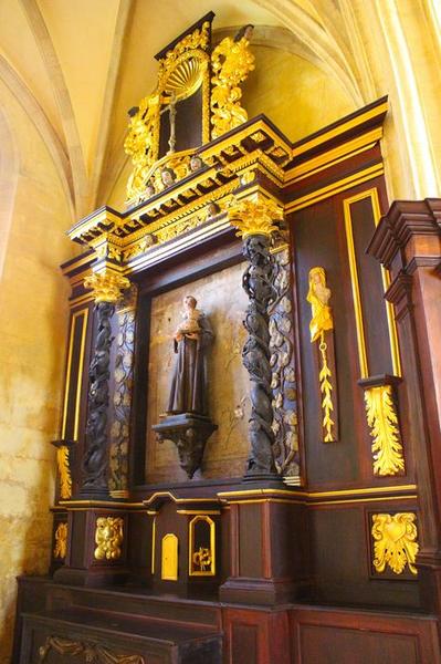 autel dédié à saint Antoine de Padoue, retable et tabernacle, vue générale