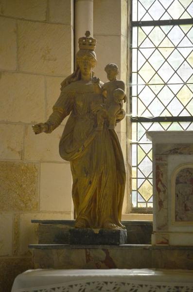 statue : Vierge à l'enfant, vue générale