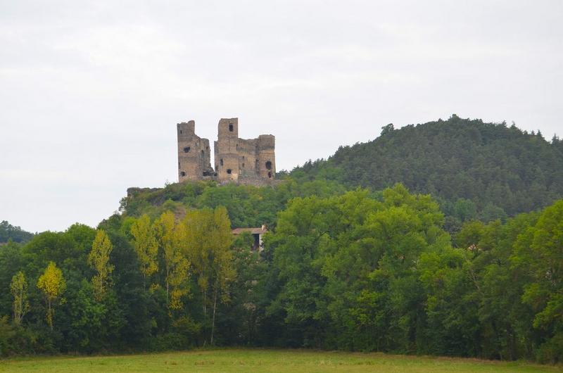 vue générale du château dans son environnement