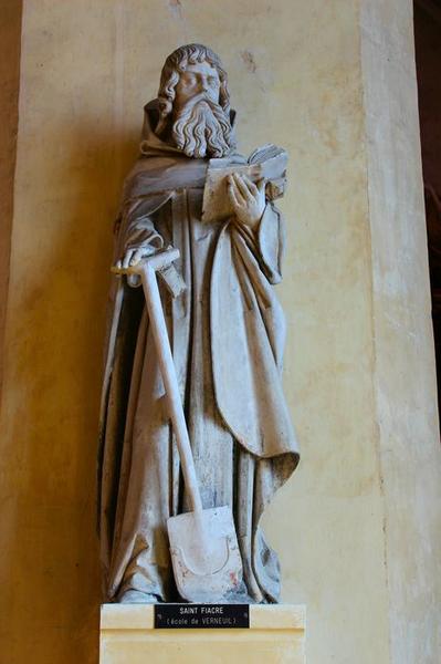 statue : saint Fiacre, vue générale