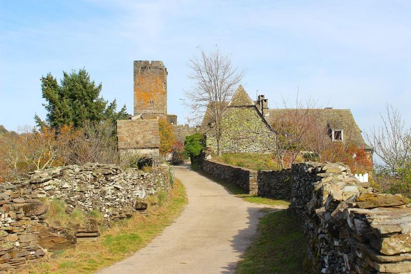 vue générale du château dans son environnement