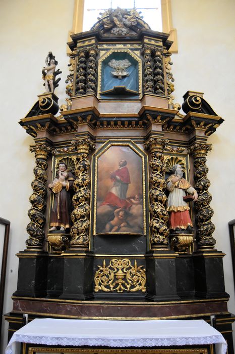 Retable de l'autel Saint-Charles Borromée, tableau, 3 statues : saint Antoine de Padoue, saint Philippe de Néri, saint Sébastien