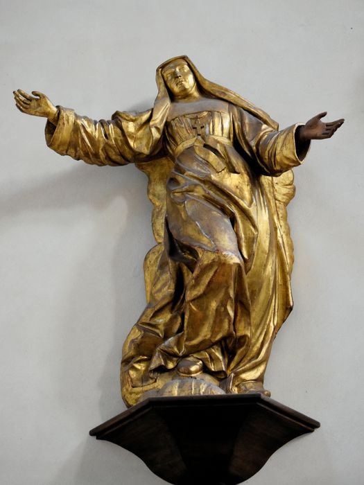 statue : Sainte Jeanne de Chantal, vue générale 