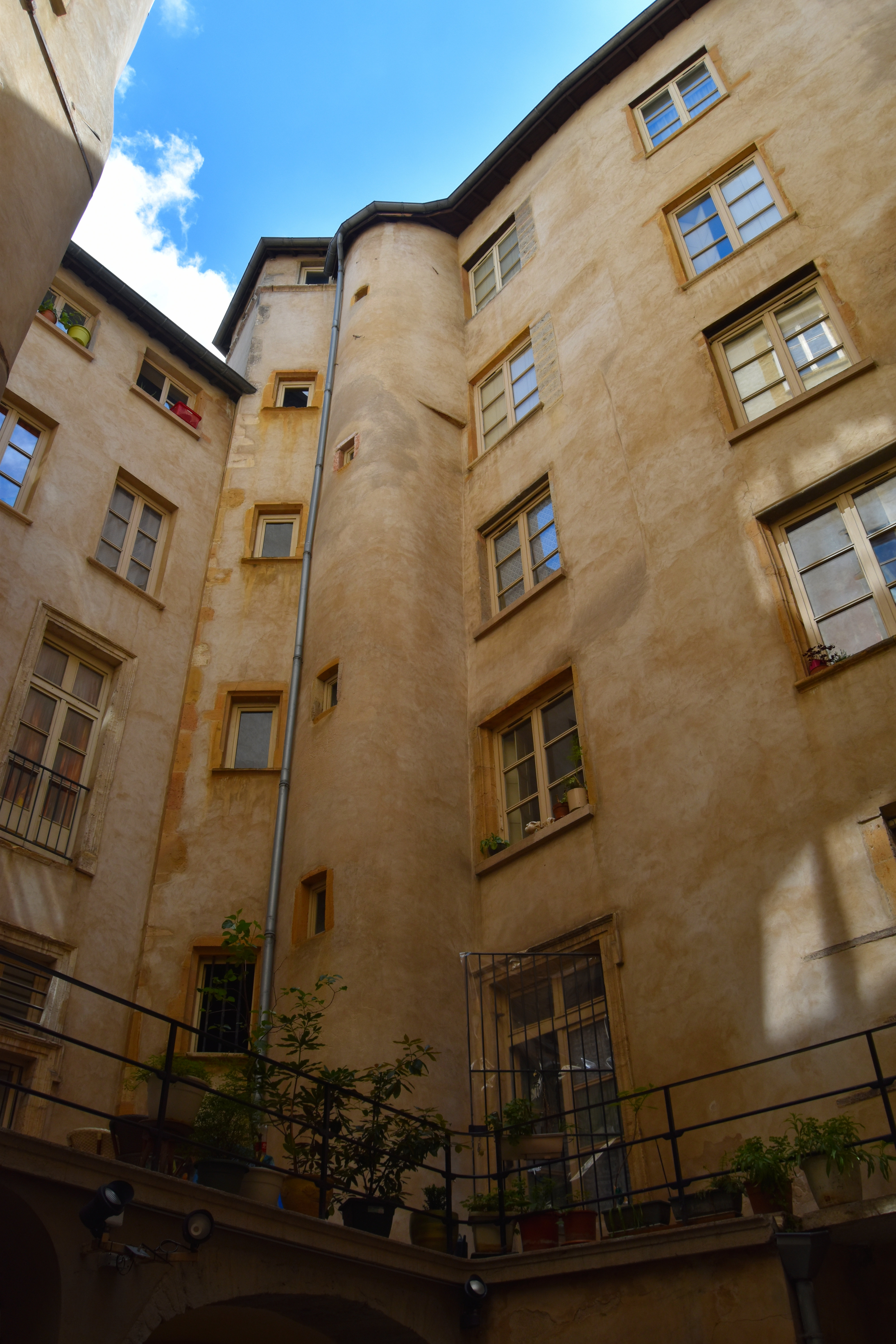 seconde cour intérieure, vue générale