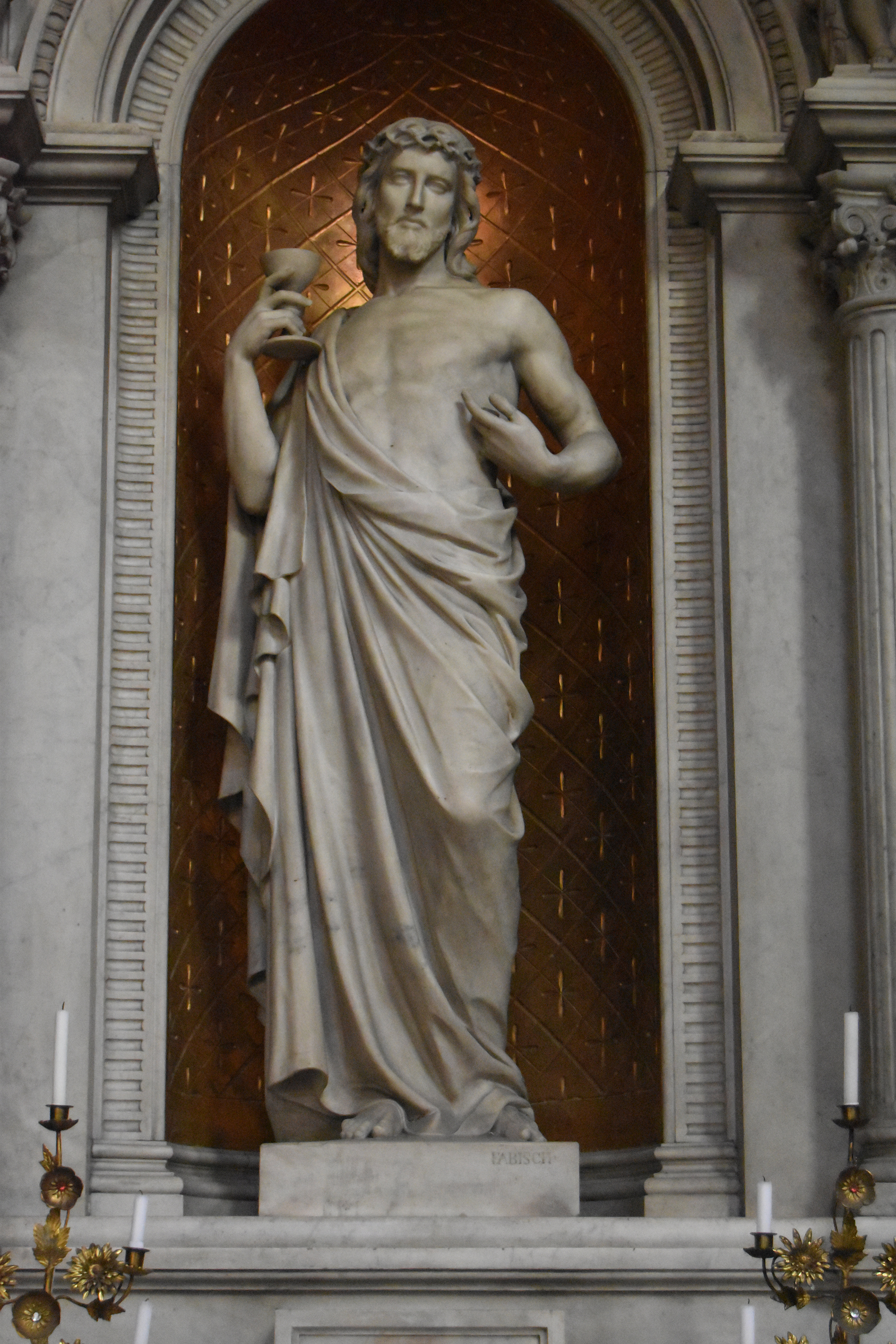 statue : Le Sacré-Coeur, vue générale