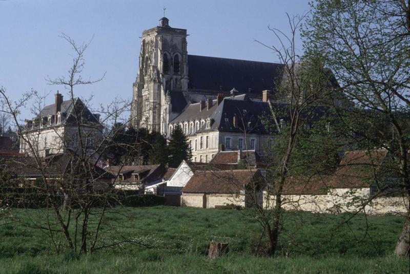 Ensemble sud-ouest de l'église et bâtiments abbatiaux