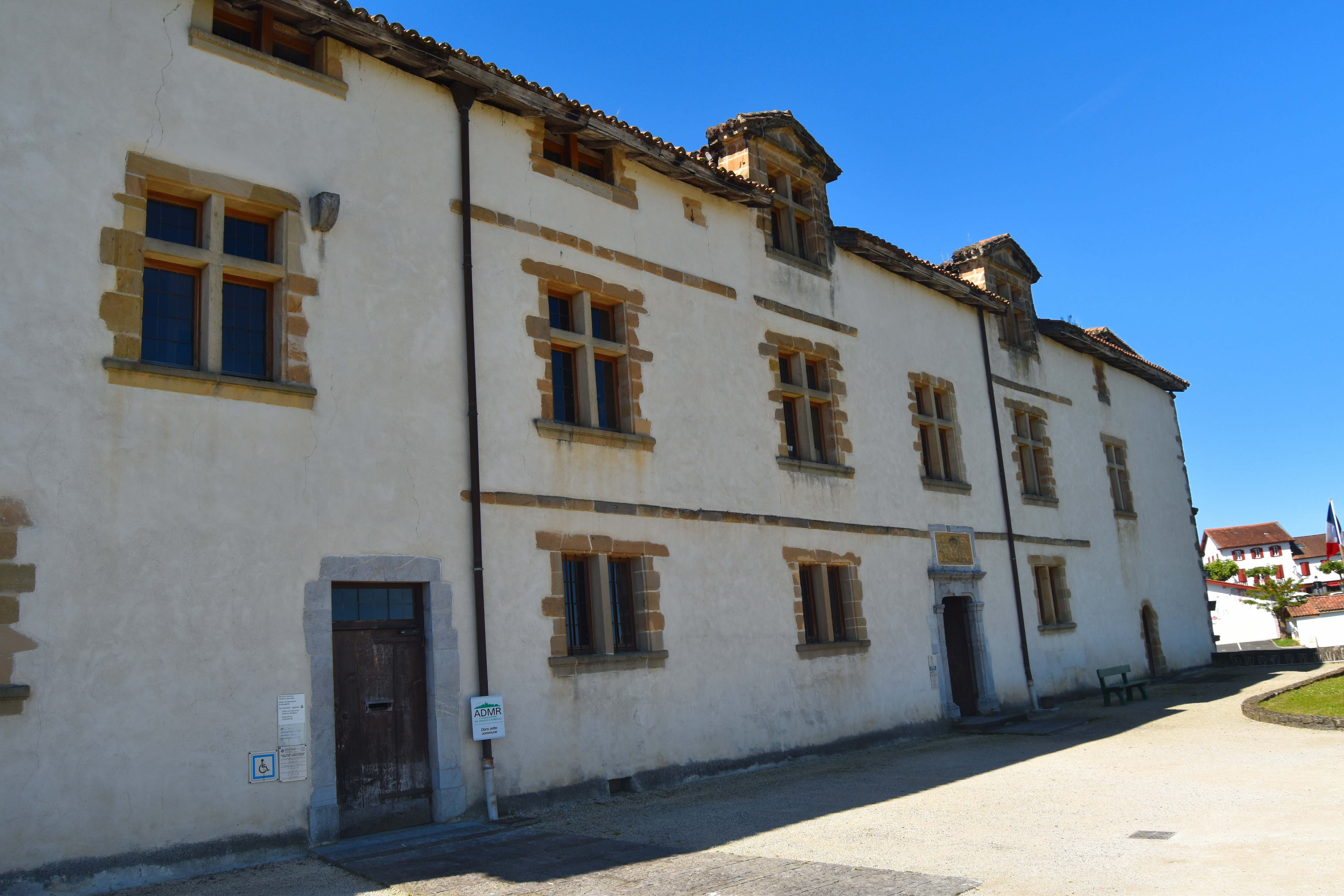 façade nord, vue générale