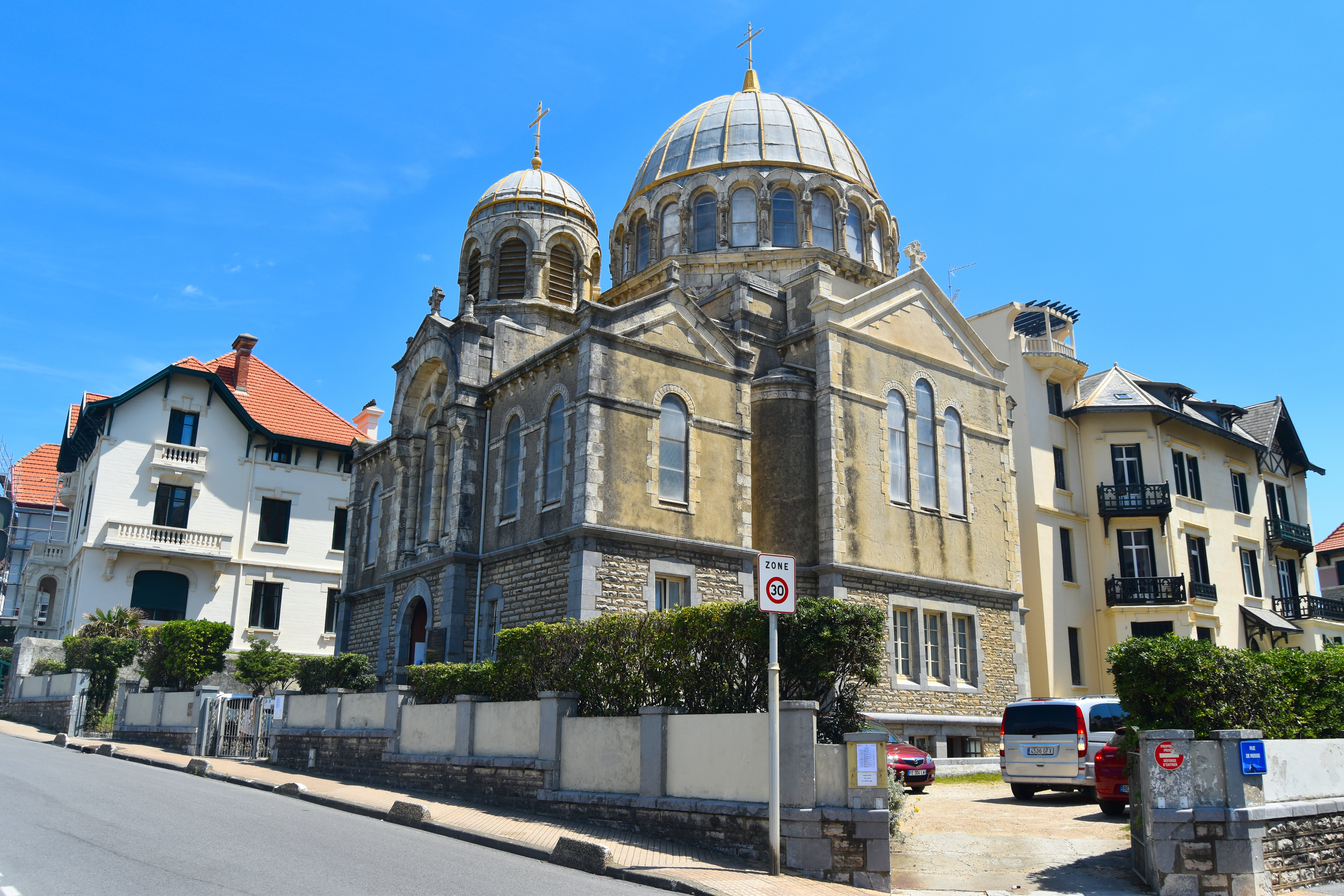 vue générale de la chapelle dans son environnement