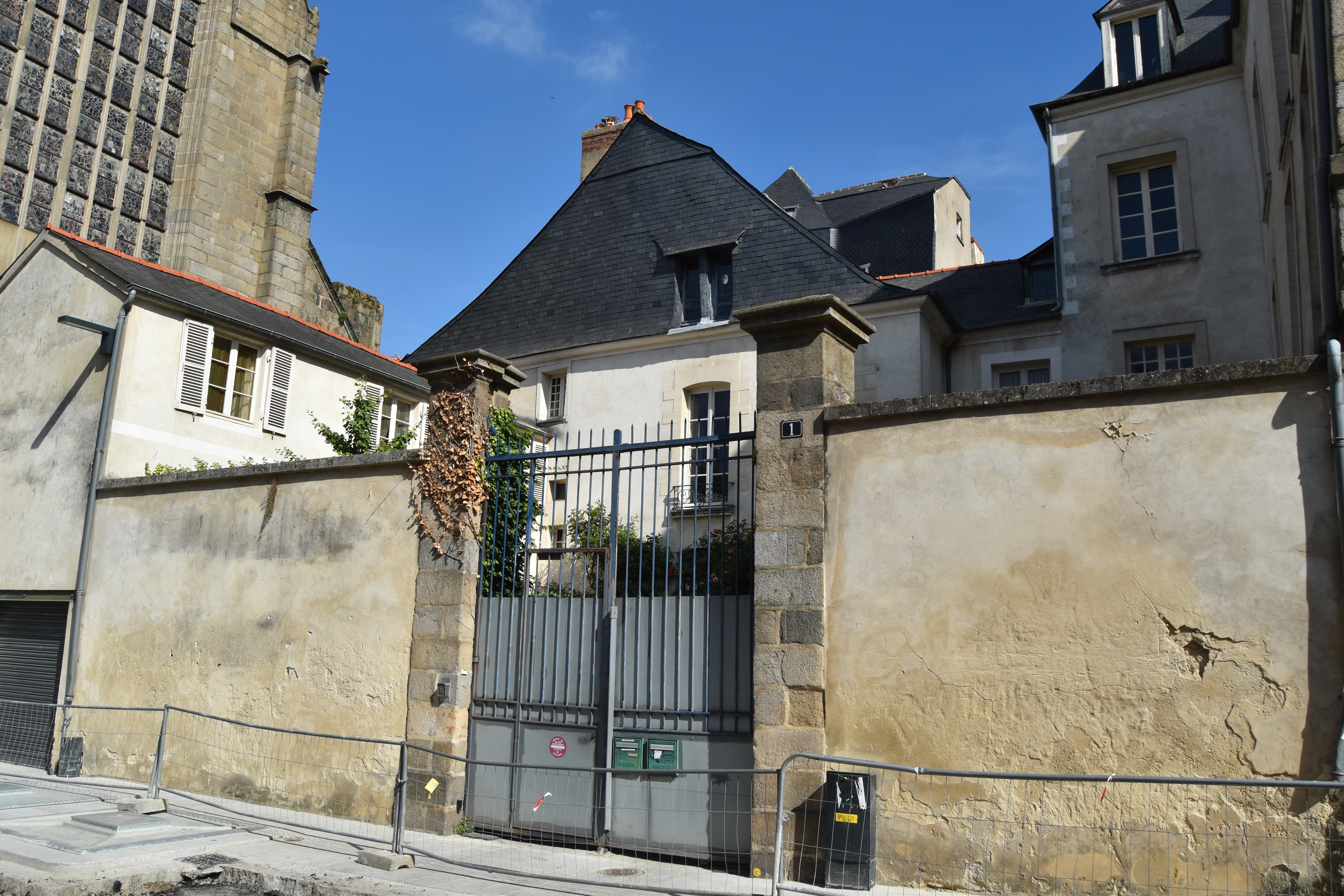 porche d’accès sud, vue générale