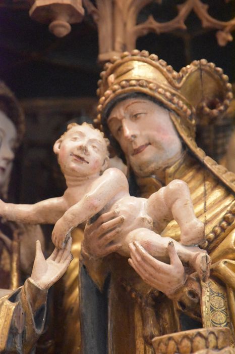 retable : scènes de la vie de la Vierge, l'Arbre de Jessé, détail : le Grand Prêtre et l’enfant Jésus
