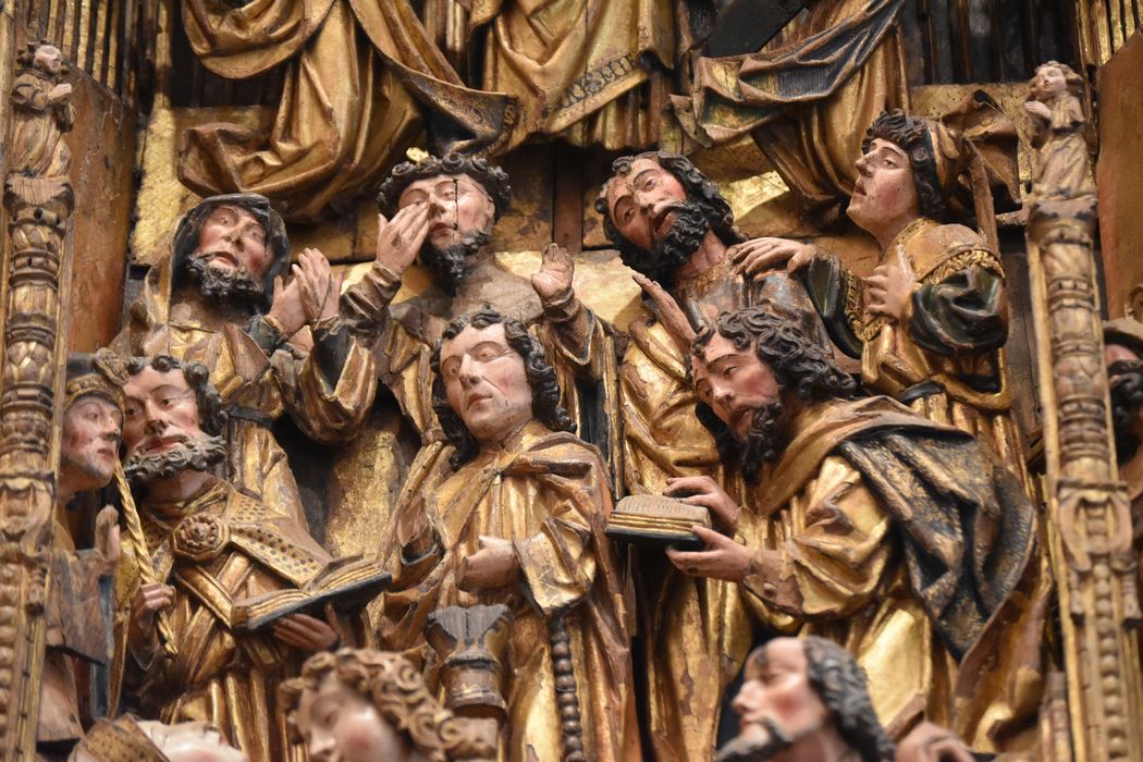retable : scènes de la vie de la Vierge, l'Arbre de Jessé, détail des apôtres assistant à l’Assomption de la Vierge