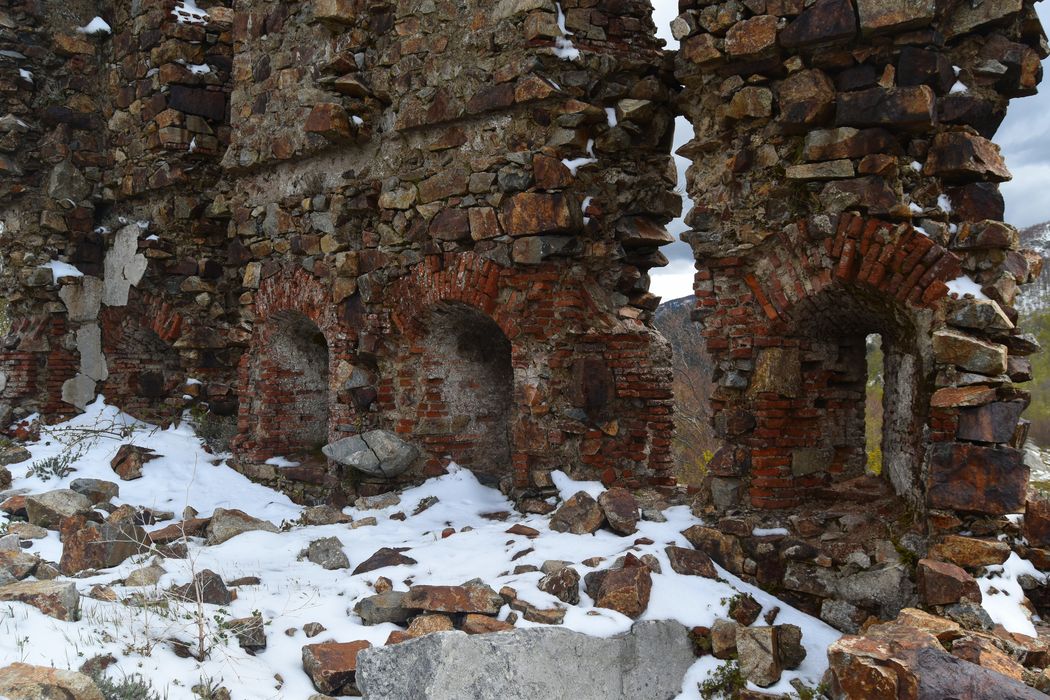 Ruines du Fort de Vizzavona : ruines, détail