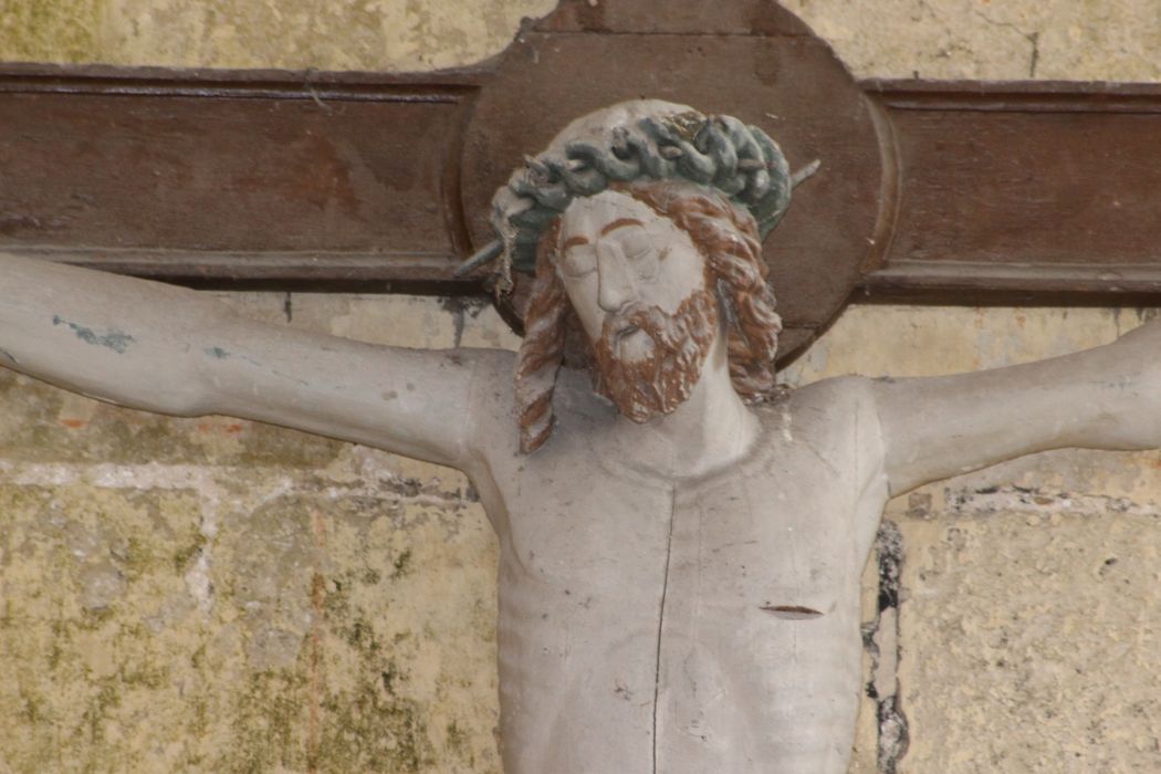 croix : Christ en croix, vue partielle
