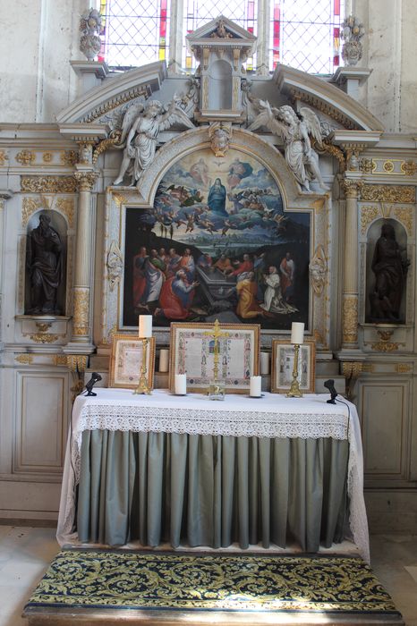 retable latéral sud, tableau (panneau peint) : Assomption et deux statues : Saint Jean-Baptiste, Saint Paul, vue générale
