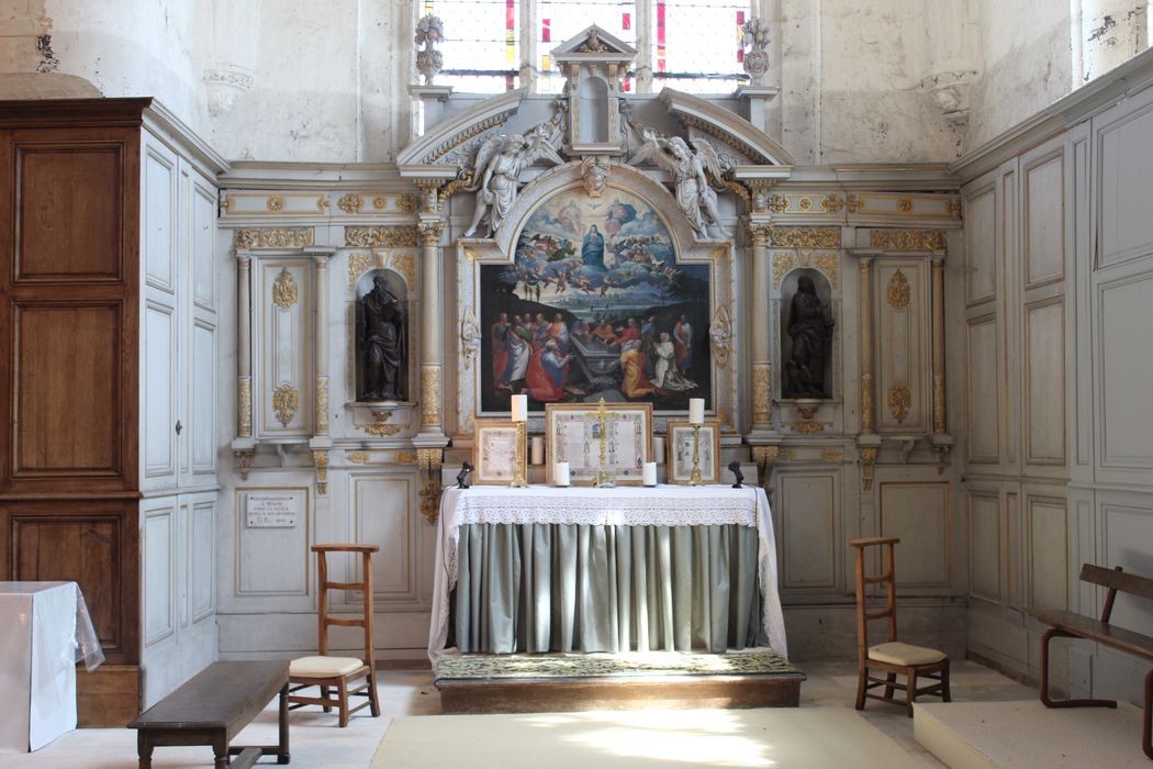 retable latéral sud, tableau (panneau peint) : Assomption et deux statues : Saint Jean-Baptiste, Saint Paul