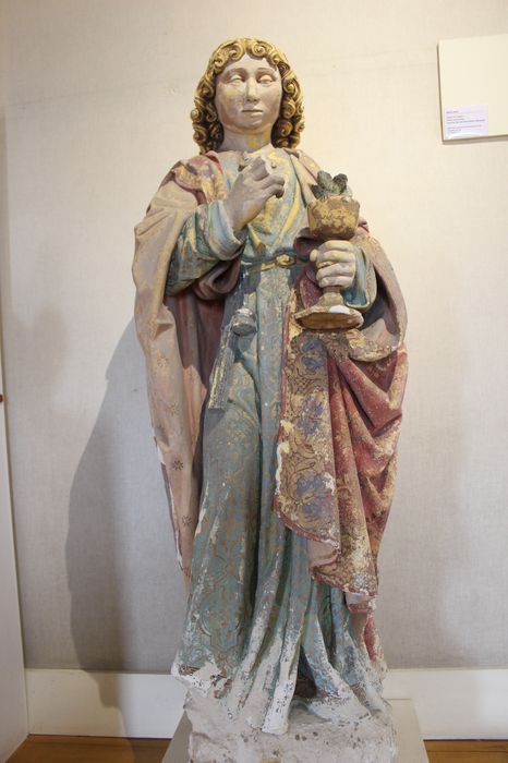 statue : Saint Jean, vue générale