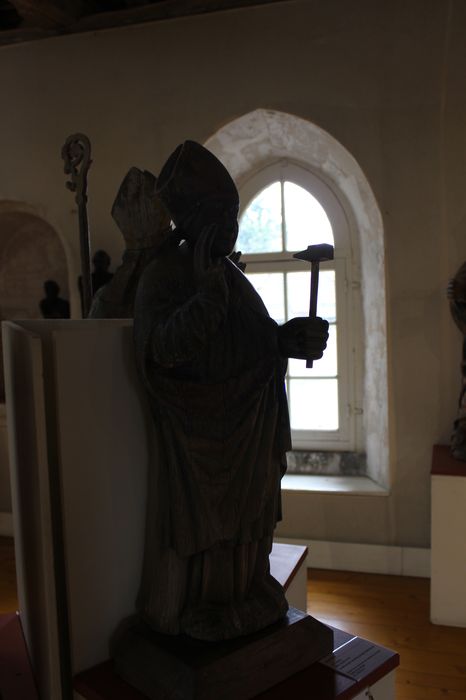 statue : Saint Eloi, vue générale