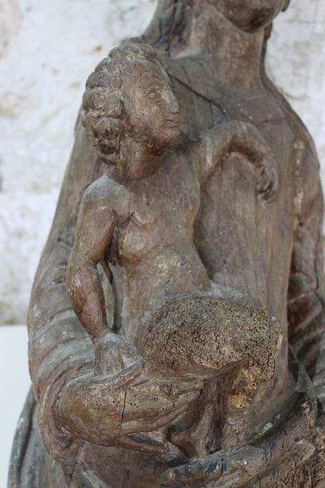 statue : Vierge à l'Enfant, vue partielle