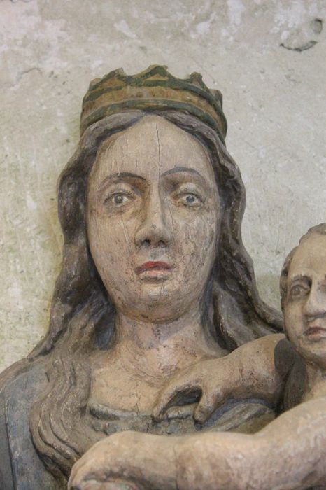 statue : Vierge à l'Enfant, vue partielle