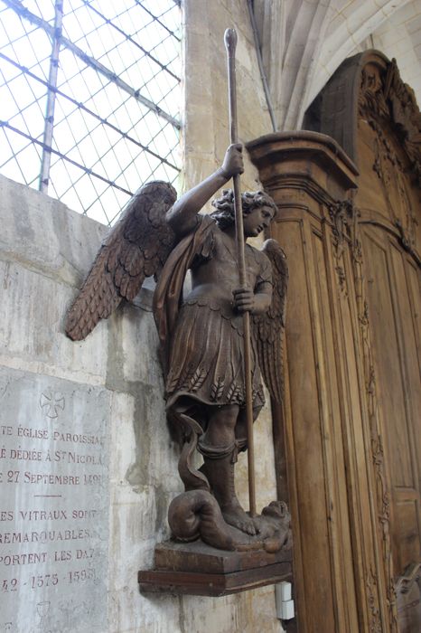 Statue : Saint Michel