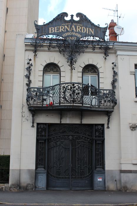 façade Sud sur rue, vue partielle