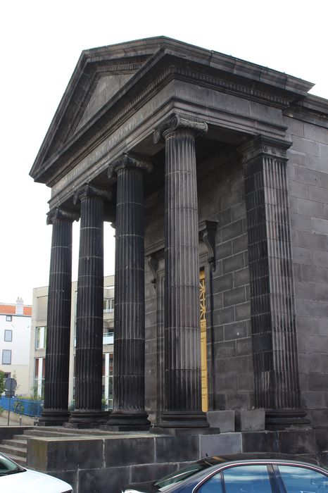 chapelle de l’hôpital général, porche Nord, vue générale