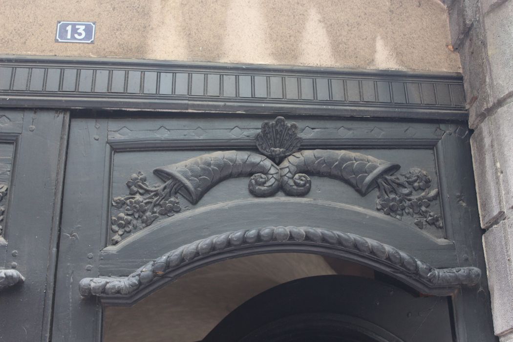 détail de la porte sur rue