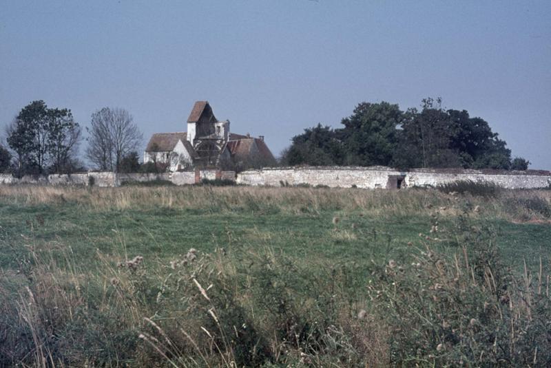 Ensemble sud de l'église en cours de restauration