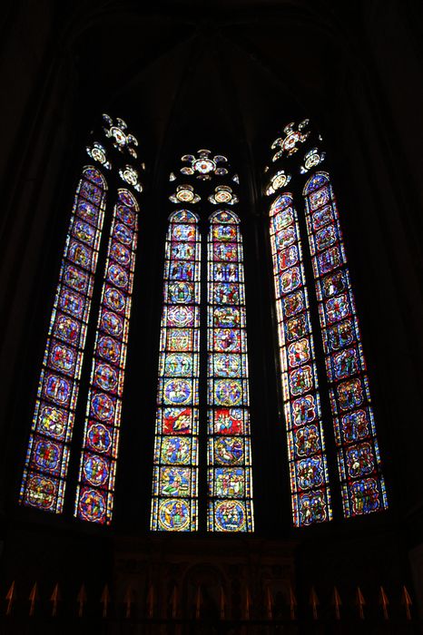 verrières du déambulatoire, chapelle Sainte-Anne, vue générale