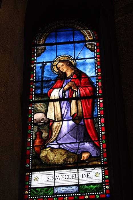 verrière : sainte Madeleine, vue générale