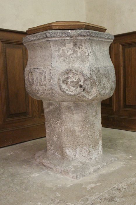 fonts baptismaux (cuve baptismale), vue générale