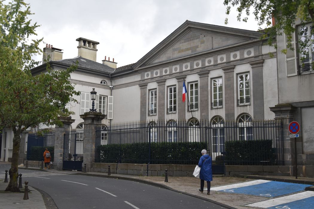 façade nord-ouest, vue générale