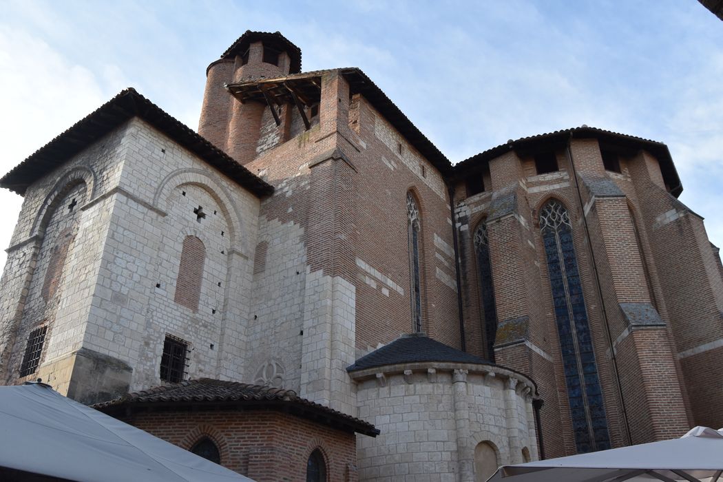 Eglise Saint-Salvy et son cloître