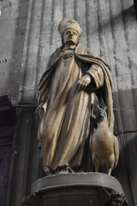 statue : saint Hugues, évêque de Lincoln, vue générale