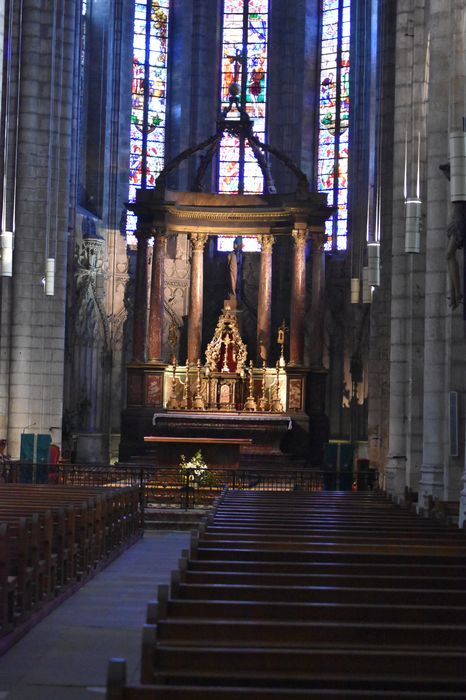 ensemble (autel, tabernacle, baldaquin), vue générale - © Ministère de la Culture (France), Médiathèque du patrimoine et de la photographie, diffusion RMN-GP