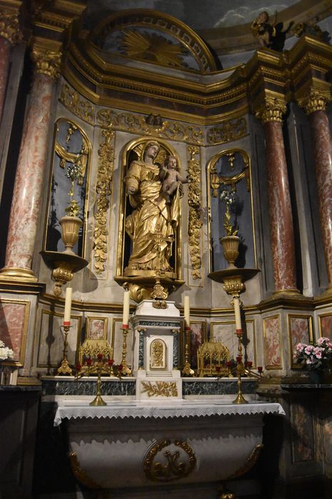 retable (retable architecturé), statue : Vierge à l'enfant, vue générale - © Ministère de la Culture (France), Médiathèque du patrimoine et de la photographie, diffusion RMN-GP