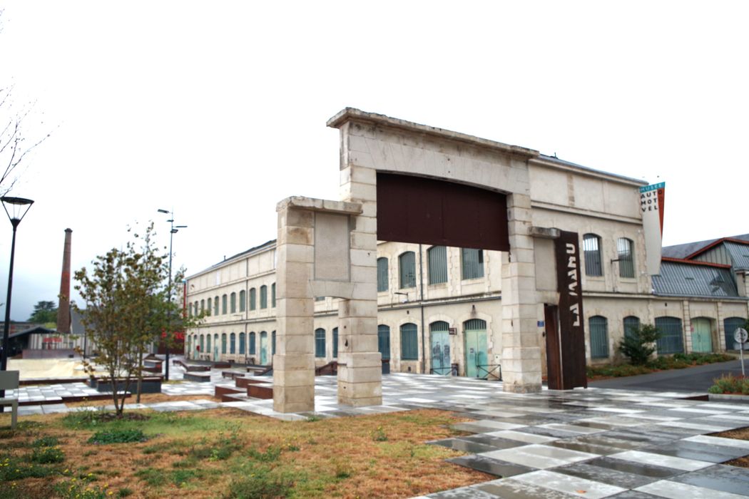 Manufacture d'armes, actuellement Musée de l'automobile