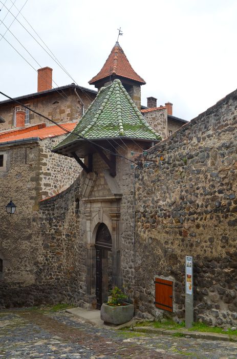 porche d’accès est, vue générale