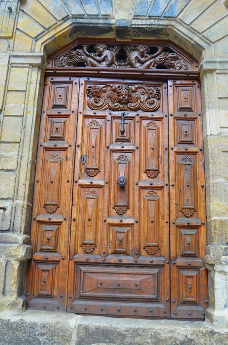 porte d’accès sur rue, vue générale