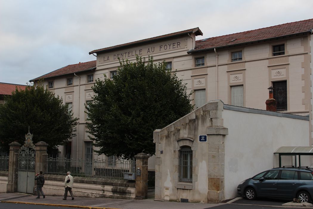 façade ouest, vue partielle