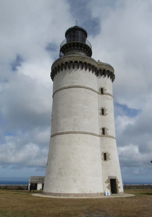 Phare du Stiff : Façade sud, vue générale