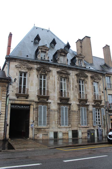 Hôtel Perreney de Baleure : Façade sur rue, vue générale