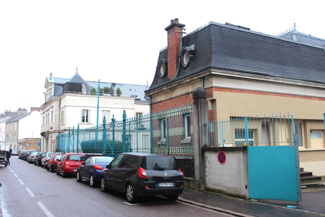 Usine de biscuits Pernot (ancienne) : Ensemble ouest, vue générale