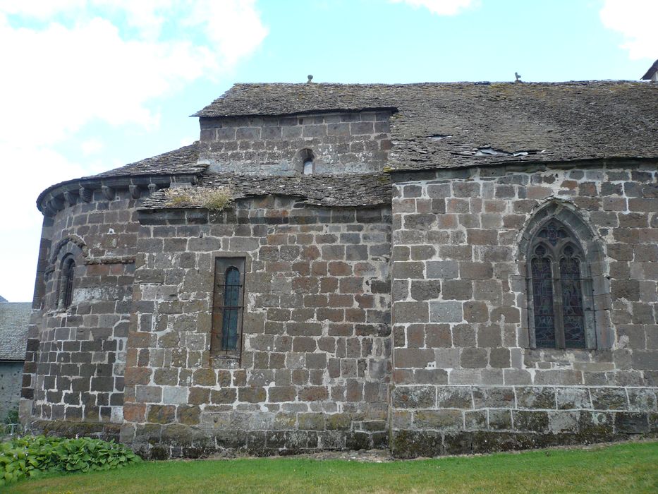 Eglise Saint-Hippolyte : Façade latérale nord, vue partielle