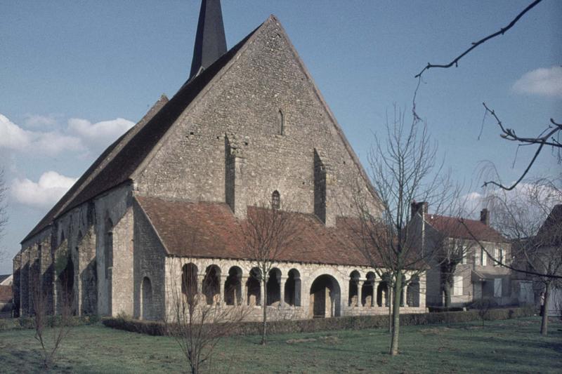 Ensemble nord-ouest et porche