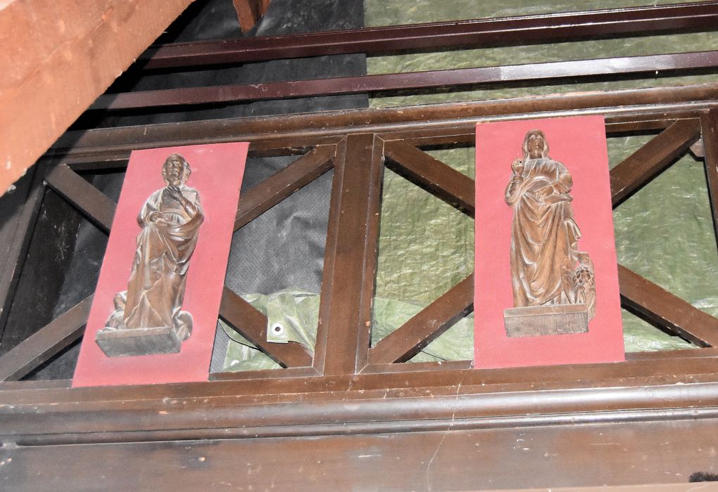 bas-reliefs : Saint Luc et saint Jean - © Ministère de la Culture (France), Médiathèque du patrimoine et de la photographie, diffusion RMN-GP